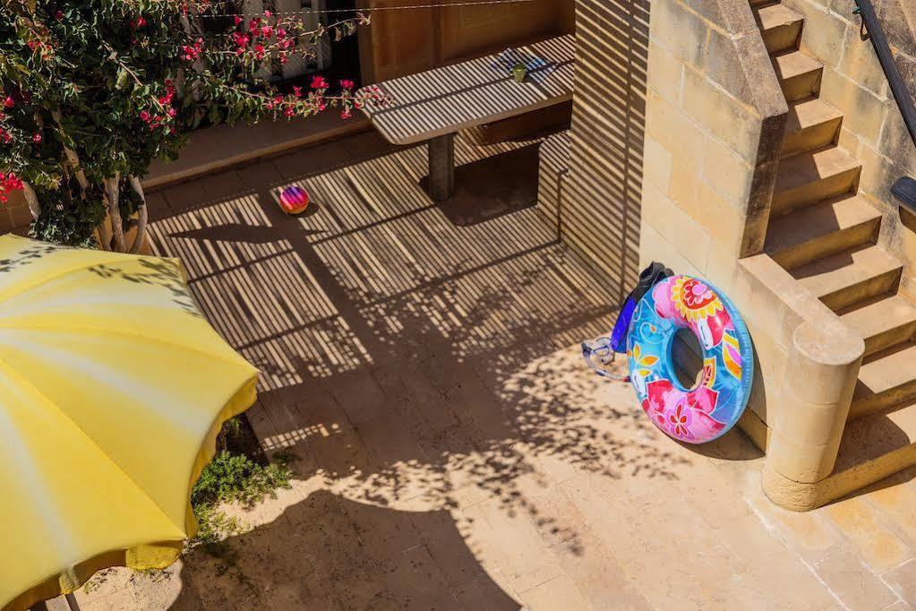 Mellieha Holiday Centre מראה חיצוני תמונה