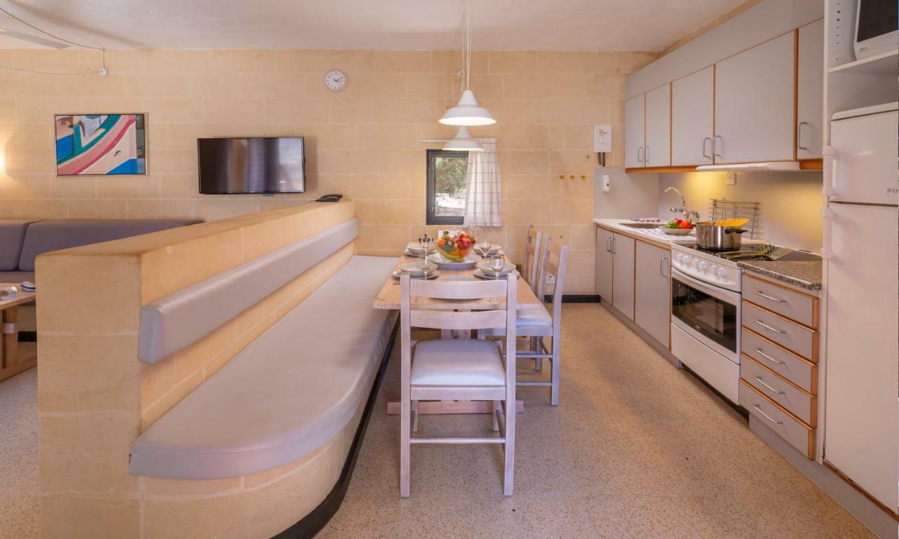 Mellieha Holiday Centre מראה חיצוני תמונה