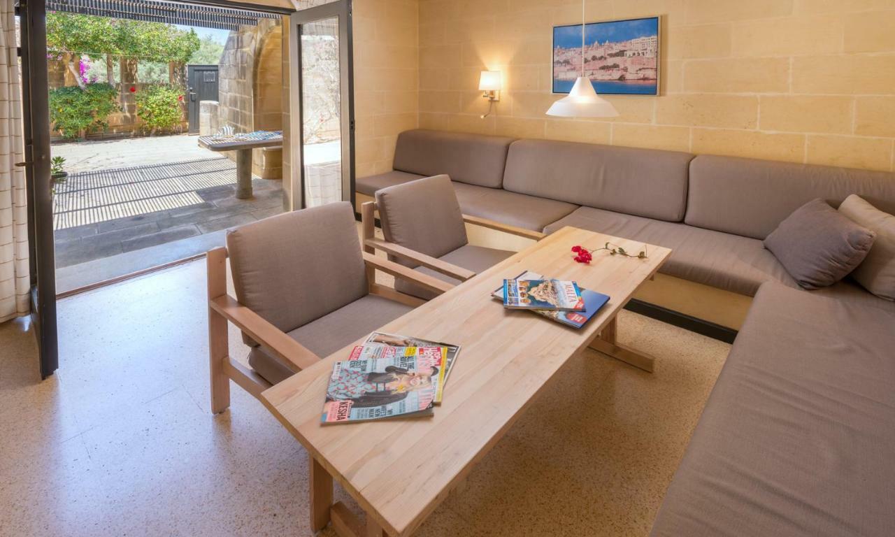 Mellieha Holiday Centre מראה חיצוני תמונה
